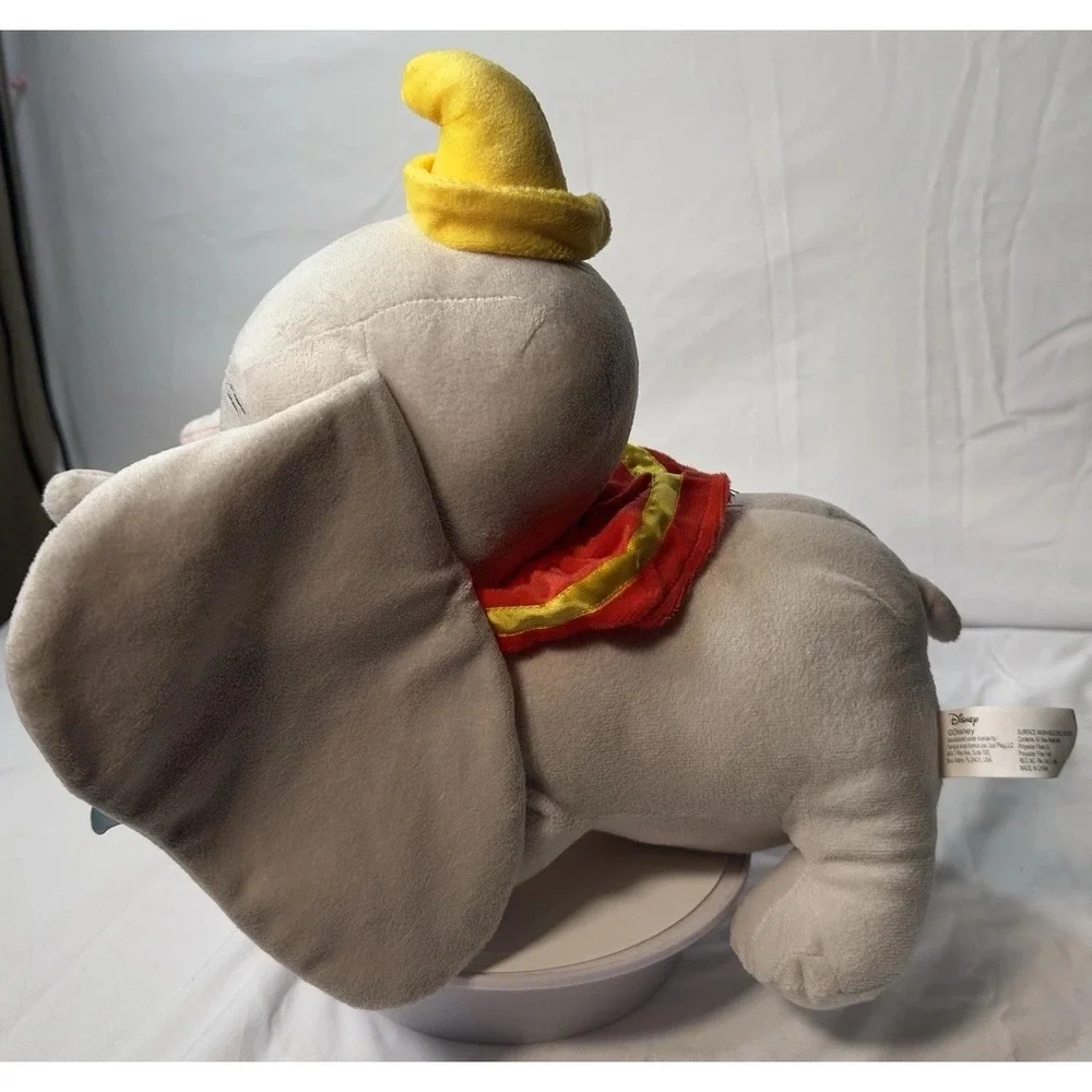 Disney Dumbo Plush Stuffed Animal Elephant‎ 14 Inch Soft Toy Disney Store